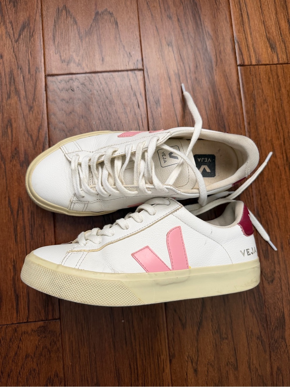 Veja Women’s Campo Low Leather Sneakers in White with Pink V Logo size 37